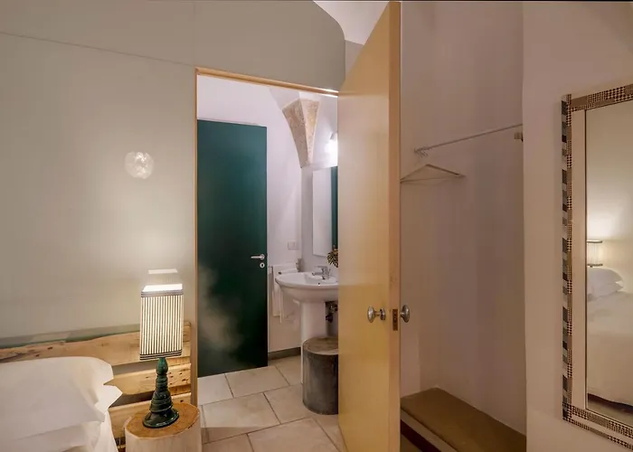 Corte Dei Romiti - Selection 住宿加早餐酒店 莱切